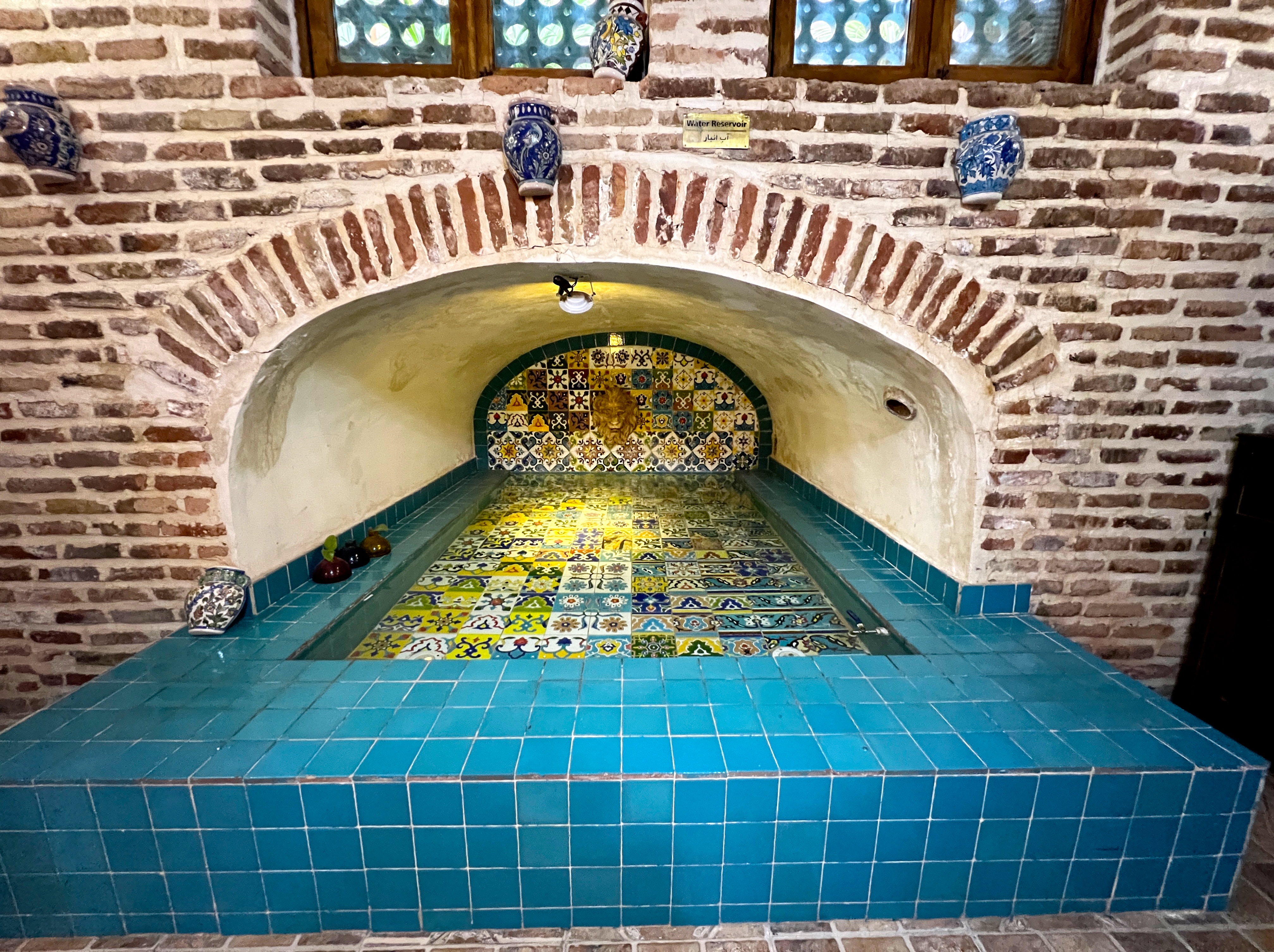 Interior design details at Razaz Restaurant