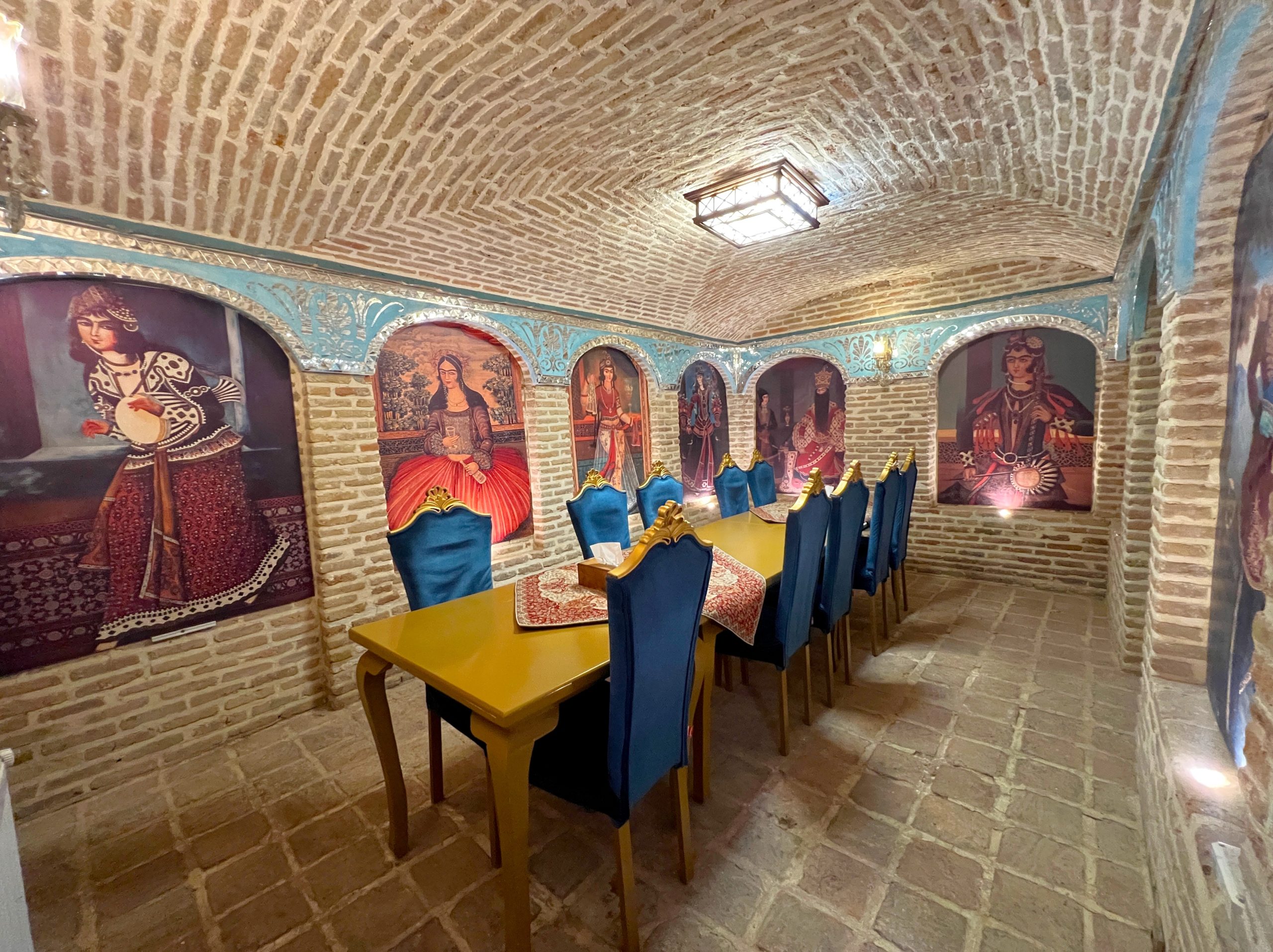 Seating area at Razaz Restaurant